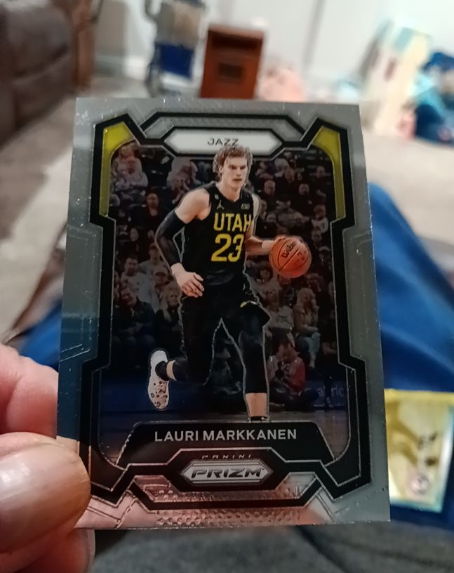 2023-24 Panini Prizm #93 Lauri Markkanen — front