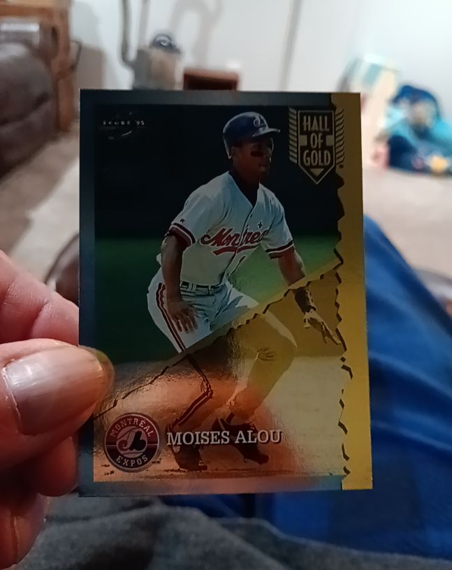1995 Score #HG12 Moises Alou Hall of Gold — front