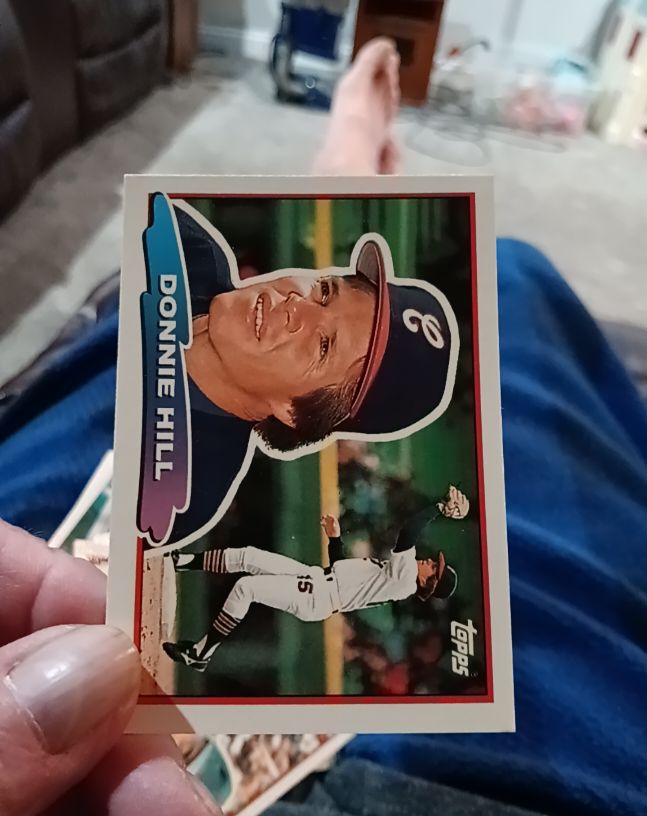 1988 Topps Big #137 Donnie Hill — front