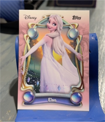 2025 Topps Disney Wonder #82 Elsa — front