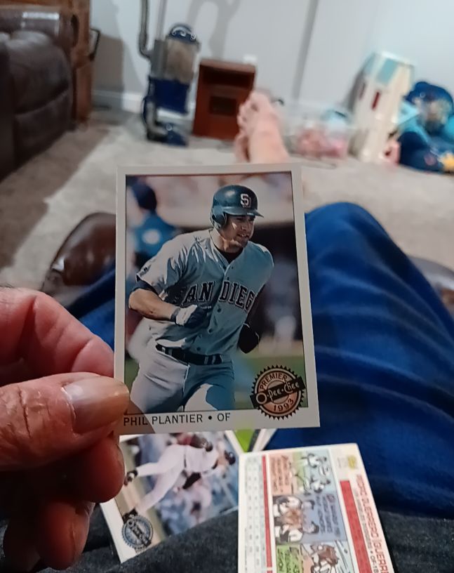 1993 O-Pee-Chee Premier #10 Phil Plantier — front