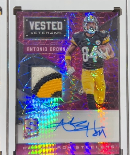 2016 Panini Spectra Vested Veterans #VV-AB2 Antonio Brown — front