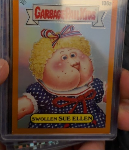 2021 Topps Garbage Pail Kids Chrome Series 4 #136a Swollen Sue Ellen — front