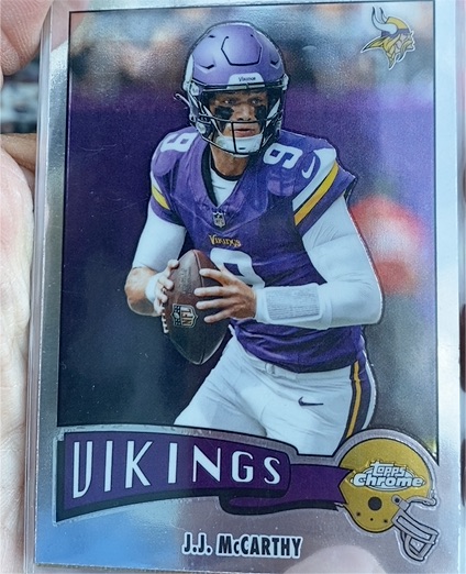 2025 Topps Chrome #1975-22 J.J. McCarthy — front
