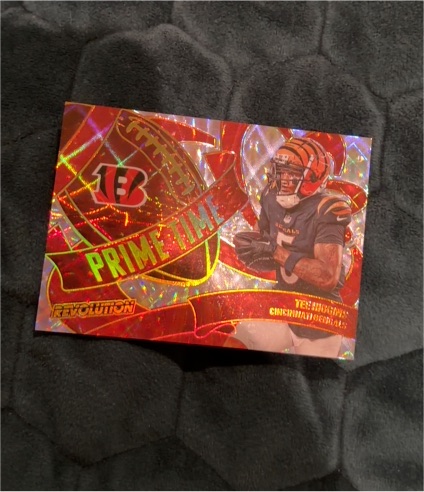 2025 Panini Revolution #24 Tee Higgins — front