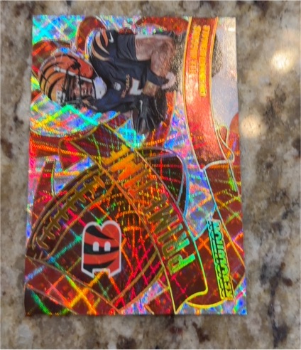 2025 Panini Revolution #24 Tee Higgins Prime Time Performers — front