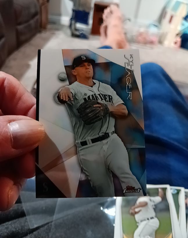 2015 Topps Finest #32 Kyle Seager — front