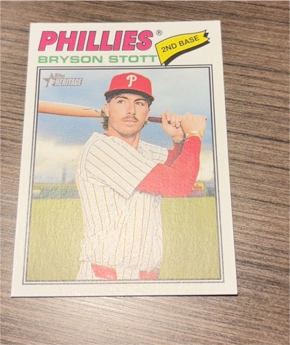2026 Topps Heritage #382 Bryson Stott — front