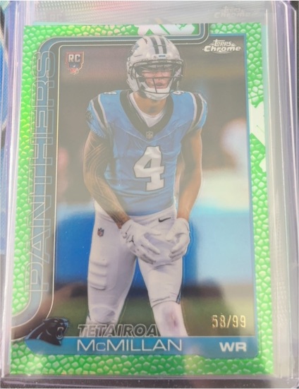 2025 Topps Chrome #326 Tetairoa McMillan — front
