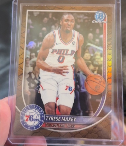 2025-26 Bowman Chrome #BCV-66 Tyrese Maxey Reptilian Refractor — front