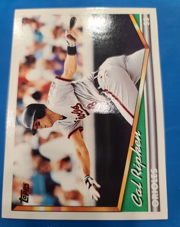 1994 Topps #200 Cal Ripken Jr. — front