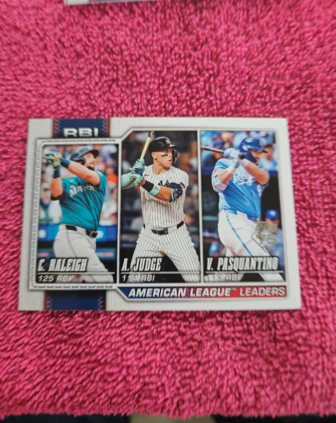 2026 Topps Series 1 #211 League Leaders Aaron Judge, Cal Raleigh, Vinnie Pasquantino — front