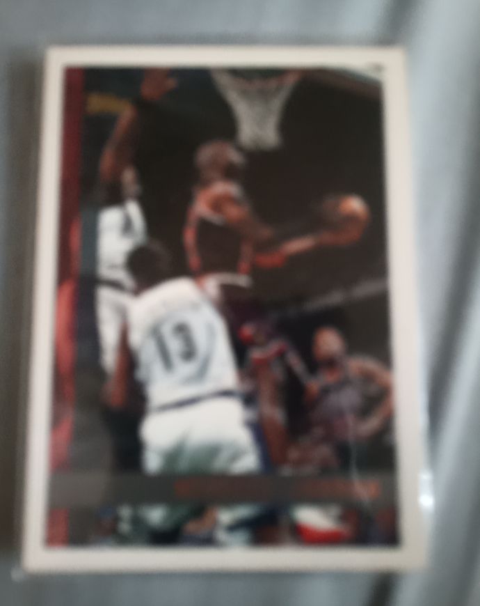 1997-98 Topps #123 Michael Jordan — front