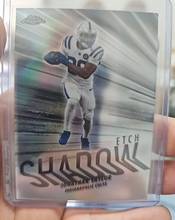 2025 Topps Chrome Football #SE-17 Jonathan Taylor Shadow Etch — front