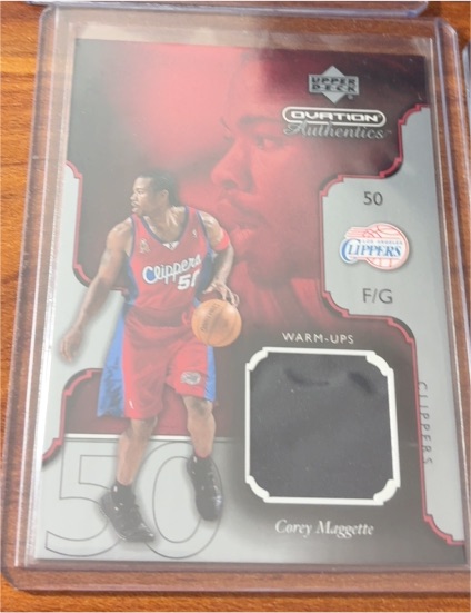 2002-03 Upper Deck Ovation Authentics Warm-Ups #CMW Corey Maggette — front