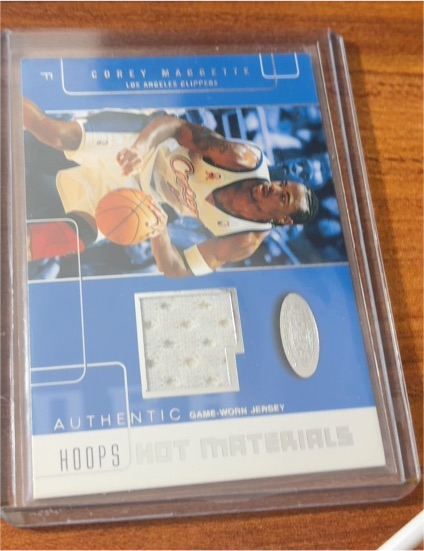 2002-03 Hoops Hot Prospects Hot Materials #HM-CM Corey Maggette — front