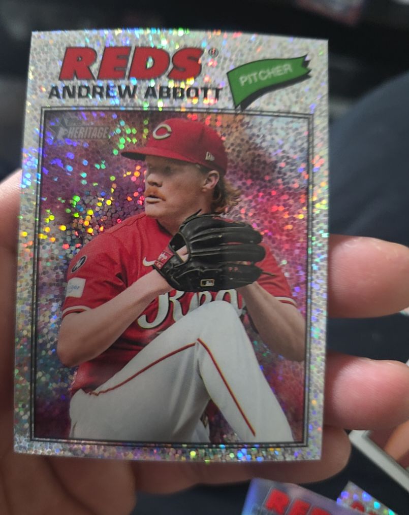2026 Topps Heritage #31 Andrew Abbott — front
