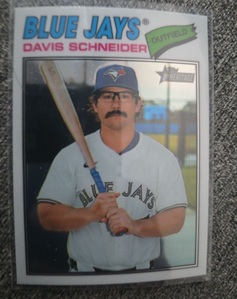 2026 Topps Heritage #224 Davis Schneider — front