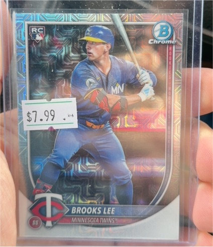 2025 Bowman Chrome #72 Brooks Lee — front