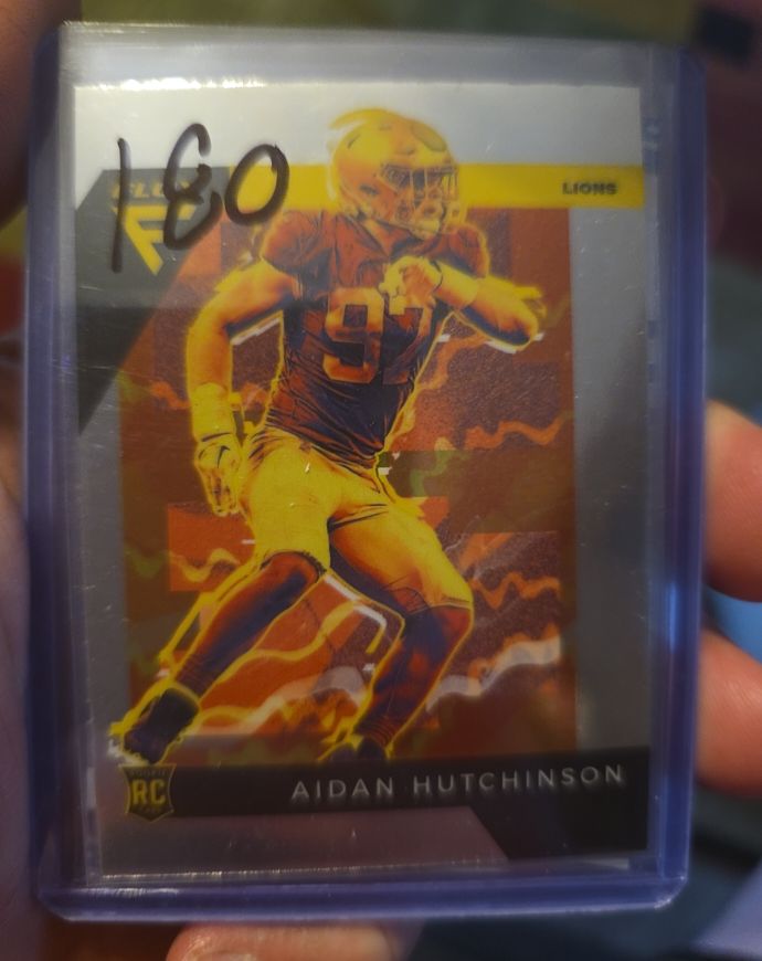 2022 Panini Chronicles Flux #FX-10 Aidan Hutchinson Rookie — front