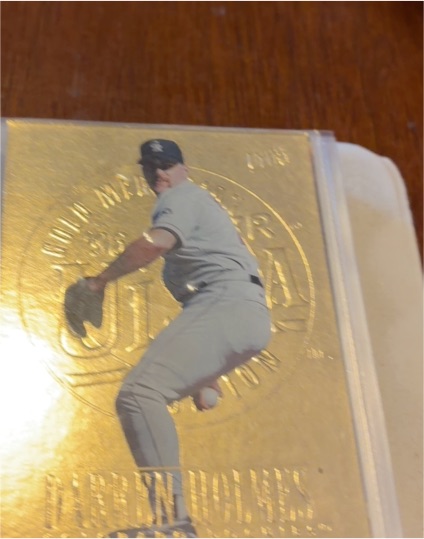 1996 Fleer Ultra #332 Darren Lewis Gold Medallion Edition — front