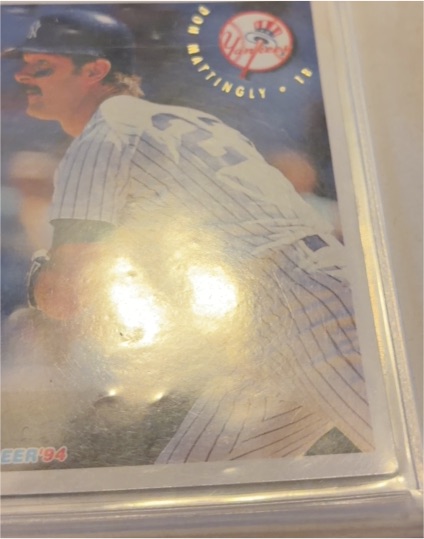 1994 Fleer #239 Don Mattingly — front