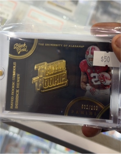 2016 Panini Black Gold Collegiate Team Symbols #17 Derrick Henry — front