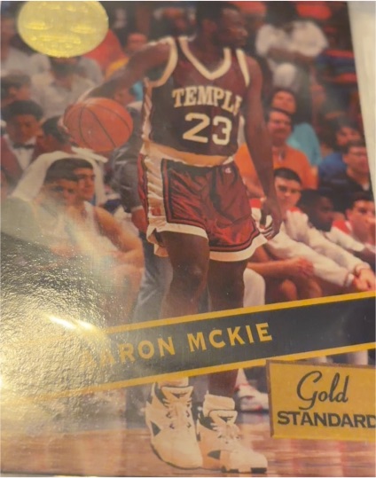 1994 Signature Rookies Gold Standard #11 Aaron McKie — front