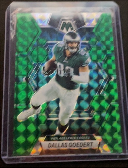 2023 Panini Mosaic #195 Dallas Goedert — front