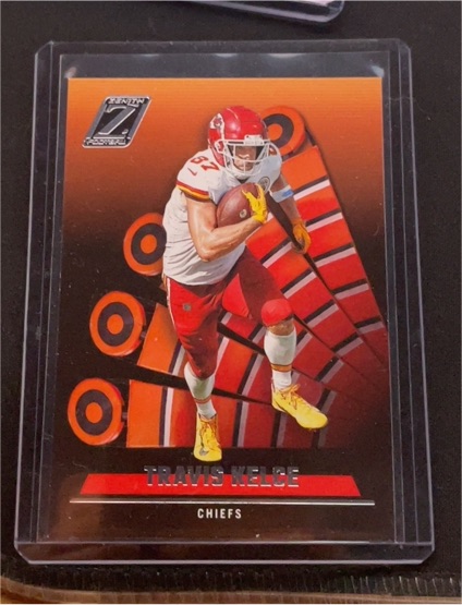 2022 Panini Zenith #81 Travis Kelce — front
