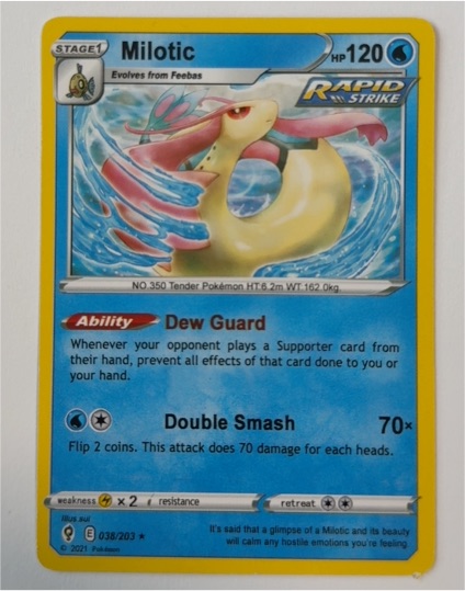 2021 Pokémon SWSH07: Evolving Skies #038 Milotic — front