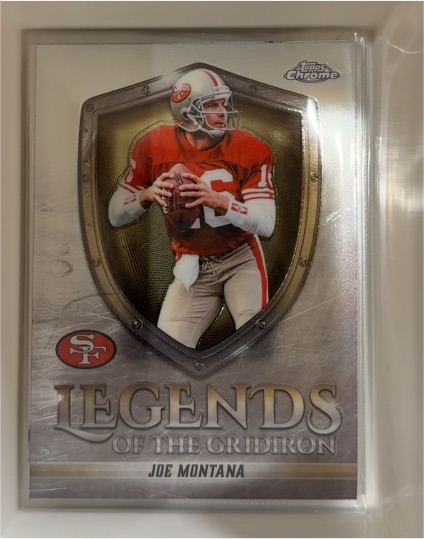 2025 Topps Chrome Legends of the Gridiron #LOG-8 Joe Montana — front