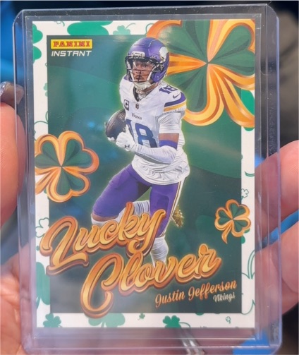 2025 Panini Instant Lucky Clover #9 Justin Jefferson — front