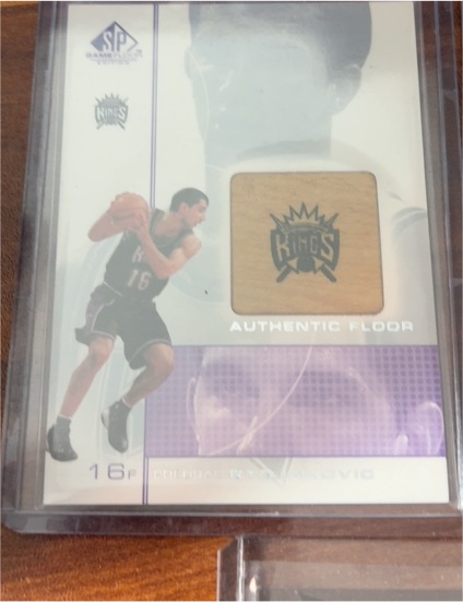 2001 Upper Deck S/P Authentic Floor #16 Predrag Stojakovic — front