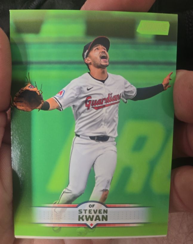 2025 Topps Stadium Club #56 Steven Kwan — front