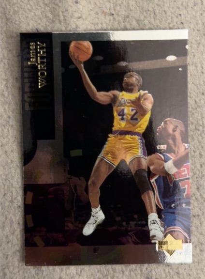 1994-95 Upper Deck Special Edition #SE43 James Worthy — front
