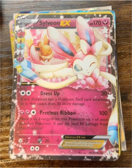 2016 Generations Radiant Collection #RC21/RC32 Sylveon EX — front
