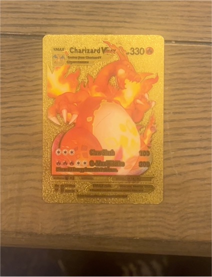 2020 Pokémon Charizard VMAX #020 — front