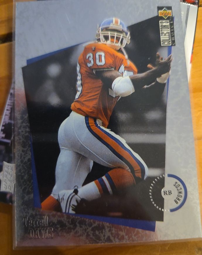 1996 Upper Deck Collector's Choice MVP #M14 Terrell Davis — front
