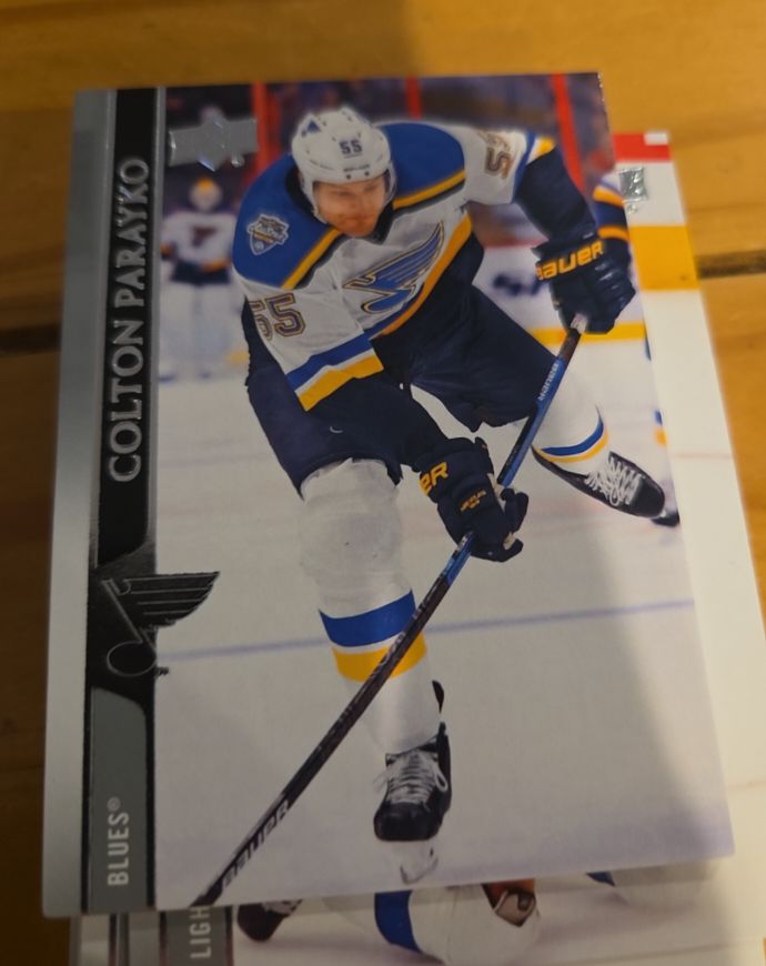 2020-21 Upper Deck #153 Colton Parayko St. Louis Blues — front