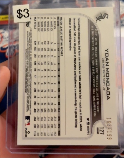 2022 Topps #127 Yoan Moncada — front