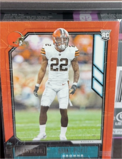 2020 Panini Playbook #184 Grant Delpit — front