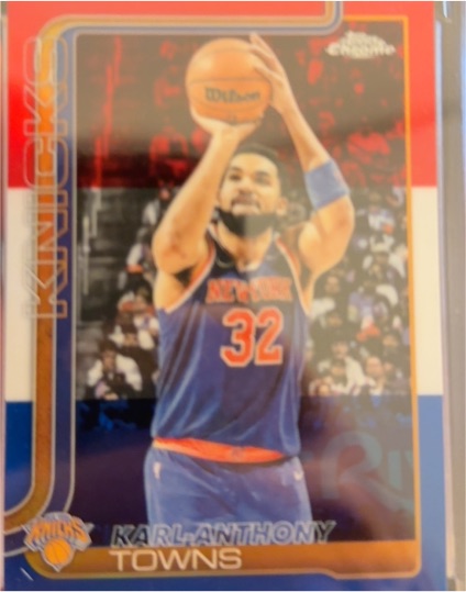 2025 Topps Chrome #179 Karl-Anthony Towns — front