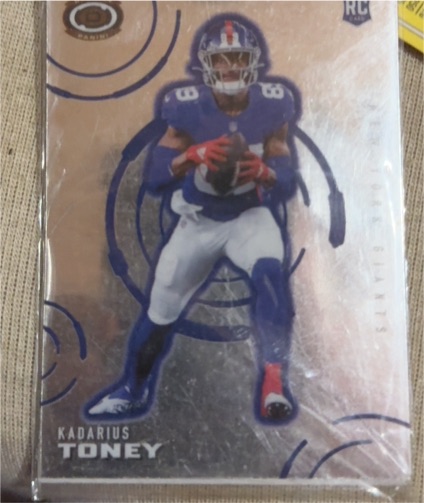2021 Panini Chronicles Dynagon #D-11 Kadarius Toney — front