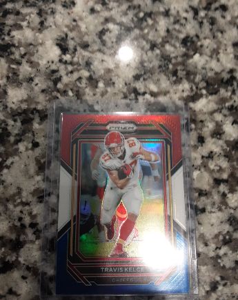 2020 Panini Prizm #122 Travis Kelce Red White & Blue Prizm — front