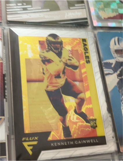 2021 Panini Chronicles Flux #FX-17 Kenneth Gainwell — front