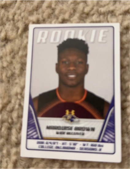 2019 Panini NFL Sticker Collection #85 Marquise Brown II Rookie — front