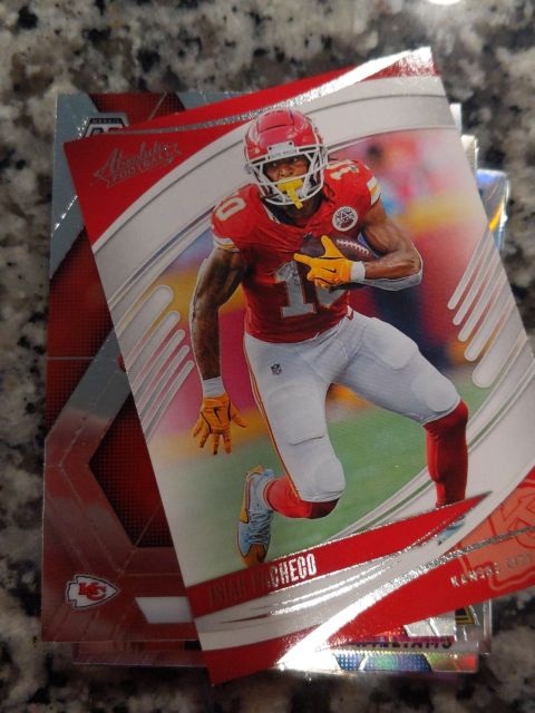 2025 Panini Absolute #92 Isiah Pacheco — front