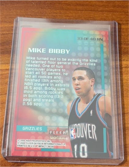 2000 Fleer Skybox #33 Mike Bibby — front