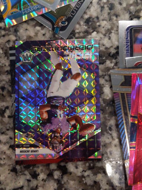2021 Panini Prizm #153 Lamar Jackson — front